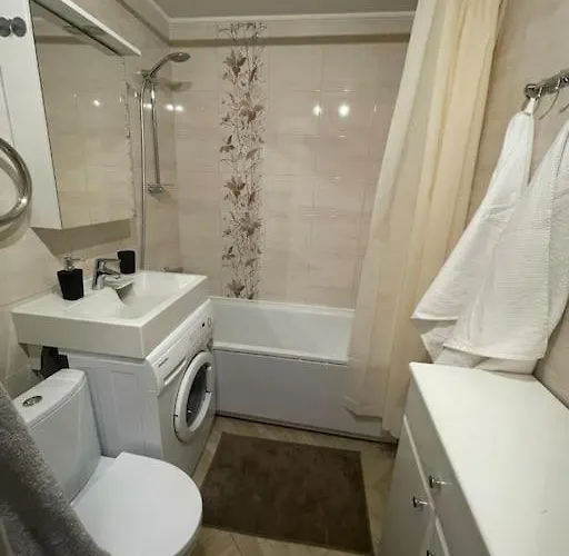 Cozy Close To Airport Dzīvoklis Riga